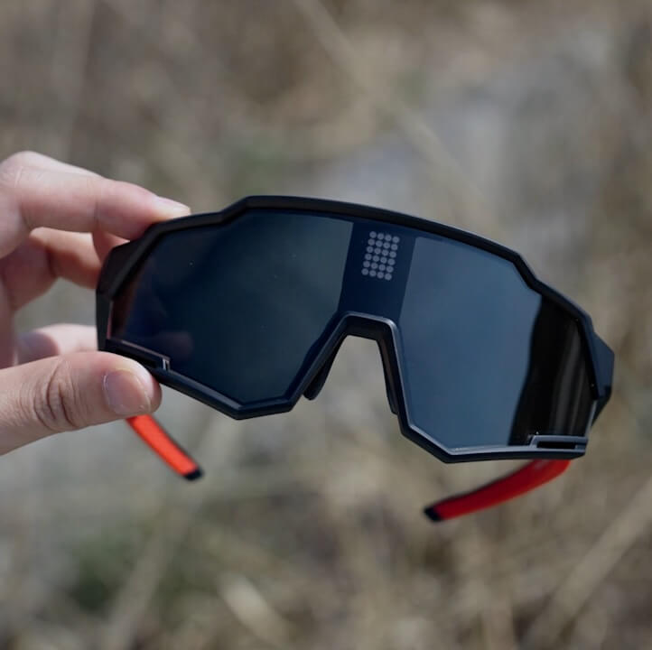 Selbsttönende LCD-Sonnenbrille  