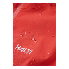Damen, Jacke Tropfen auf der roten Halti Hardshell-Jacke.