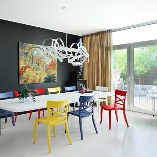 Design-Stuhl in-/outdoor Stylish, wohnlich, wetterfest – der perfekte Stuhl für drinnen und draussen.