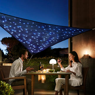 Sonnensegel „Sternenhimmel“ 100 Mikro-LEDs lassen im tiefblauen Spannsegel romantische Lichtpunkte funkeln. Solarbetrieben.