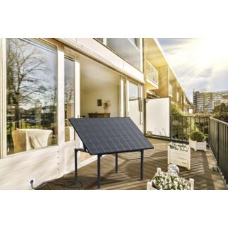 Table électrique solaire TX-250 La nouveauté mondiale : le panneau solaire de 400 W prêt à être branché et la table de jardin en un seul objet.