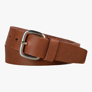 Hellbrauner Gürtel aus Leder mit metallischer Schließe.