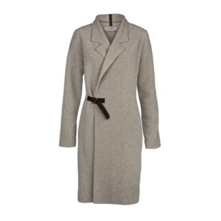 Vorderansicht des Henriette Steffensen Fleece-Kurzmantels in beige.