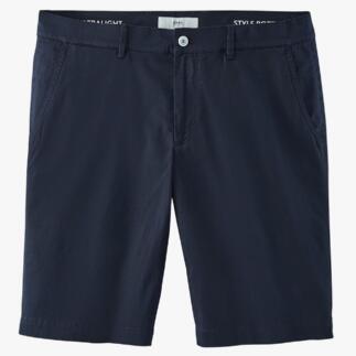 Dunkelblaue Flat-Front-Bermuda in Größe 48.