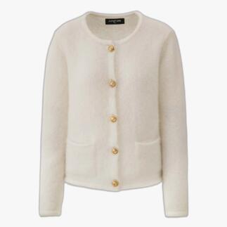 Weiße Mohair-Strickjacke mit Knöpfen und zwei Taschen.