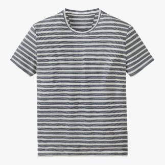 Gestreiftes T-Shirt, aus der Vorderansicht fotografiert