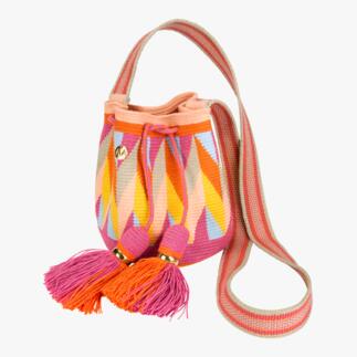 Die Bucket Bag von AALUNA – in Kolumbien gefertigt, in Deutschland noch sehr selten. Geheimtipp aus Frankreich: eine stilvolle Hommage an traditionelle Handwerkskunst.