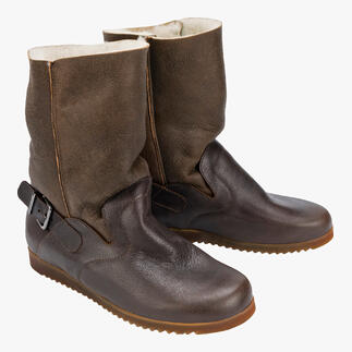 Braune Soft-Bikerboots mit seitlichem Schnallenverschluss und weichem Innenfutter.