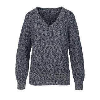 Grauer Flamé-Ganzjahres-Pullover mit V-Ausschnitt auf weißem Hintergrund.
