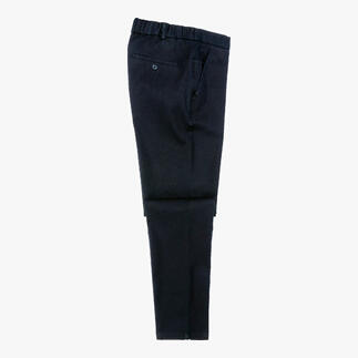 Hiltl Premium-Chino in Marineblau, seitliche Ansicht