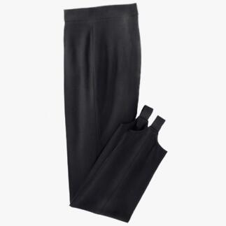 Schwarze Stiefelhose mit zwei seitlichen Schlaufen.