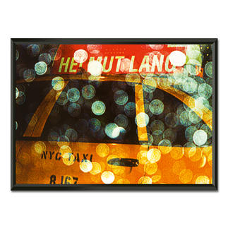 Philipp Hofmann – New York Taxi in the rain Einzigartige Fotokunst – dank eigens entwickelter Technik von Philipp Hofmann. Ausdrucksstarke Präsentation in einem beleuchteten, kabellosen Objektrahmen. 20 Exemplare. Masse: gerahmt 123 x 89 cm
