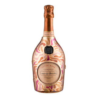 Flasche von 'Laurent Perrier Rosé' in dekorativem Flaschenkörper.