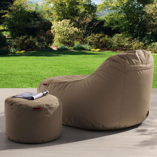Besonders der komfortable Liegesessel ist perfekt zum Relaxen. Besonders der komfortable Liegesessel ist perfekt zum Relaxen.