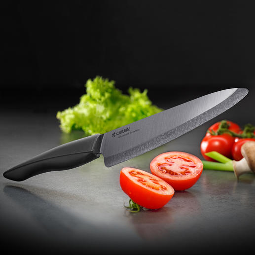 Zirkonia-Keramik-Messer Kyocera Keramik-­Messer 2.0: noch härter, noch schärfer, noch schnitthaltiger als die bisherigen Kyocera Messer.