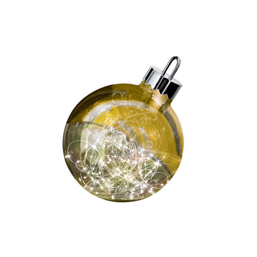Kugelglanz Geheimnisvolles Leuchten: riesige Christbaumkugeln mit 100 funkelnden Mikro-LEDs.
