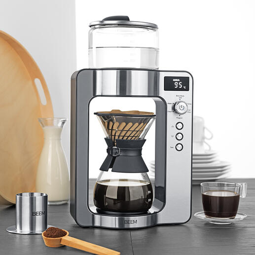Pour-Over-Kaffeemaschine mit Waage Moderne Pour-Over-Technologie mit integrierter Kaffeewaage. Benässt das Pulver so gleichmässig und sorgsam wie von Hand. Brüht Ihren Kaffee genau, wie Sie ihn mögen.