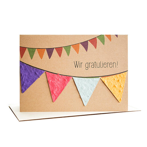 Grusskarte „Wir gratulieren“ mit Wimpeln aus handgeschöpftem Saatpapier.