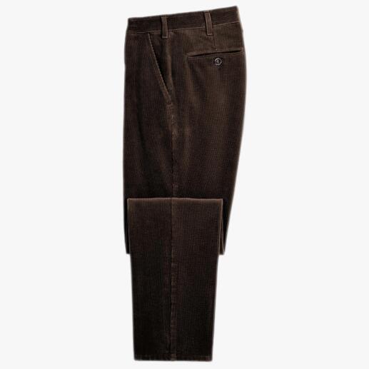Dunkelbraune Kindermann Cordhose in Größe 25, seitlich mit Tasche.