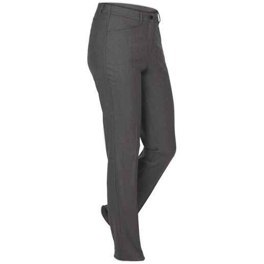 Die Zauberbund-Hose von RAPHAELA BY BRAX: Ihre wohl bequemste Flanell-Businesshose. Winterwarmer, atmungsaktiver und elastischer Materialmix aus Tencel™, Schurwolle und Elasthan. 
