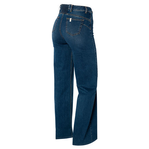 Hinteransicht von einer Jeans mit weitem Bein