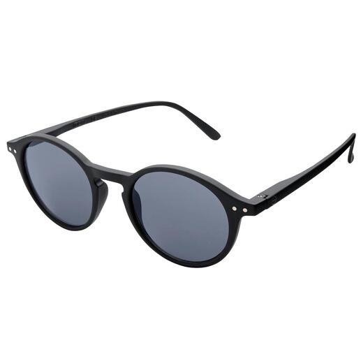 Steht jedem gut: die stylishe Sonnenbrille von der angesagten Pariser Brillenmarke Izipizi®. In der Mode-Presse vielbe­sproch­en. In den Luxuskaufhäusern der Weltmetropolen erhältlich. 