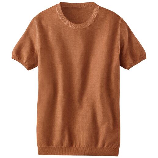 Das T-Shirt mit erfrischend kühlen Piqué-Poren. Bei Polos fast die Regel. Bei T-Shirts noch die Ausnahme. Made in Italy, von Junghans 1954.