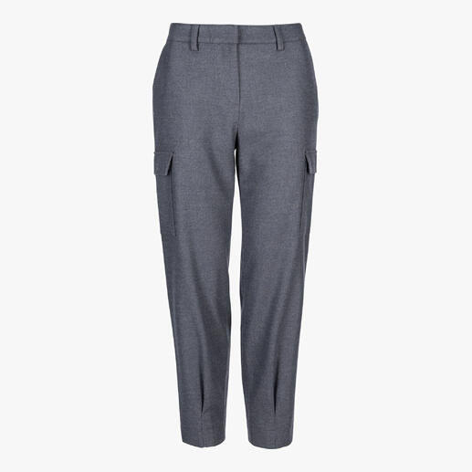 Pantalon en laine cargo Gardeur Le pantalon en laine gris classique dans un style cargo moderne : polyvalent, il réchauffe en douceur.