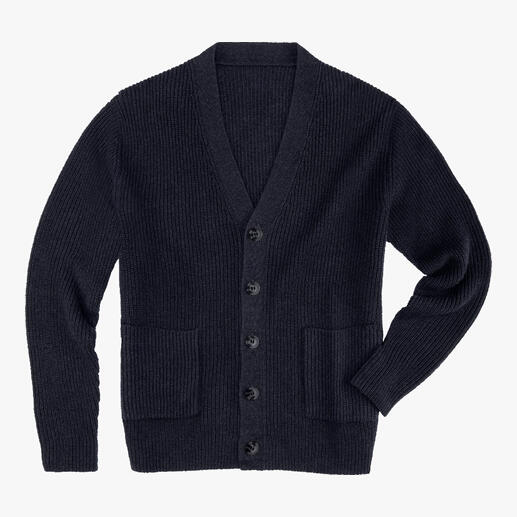 Der edle Cardigan mit Wohlfühl-Garantie: weich wie Kaschmir, klimafrisch wie Leinen. Von Junghans 1954. Für Damen und Herren. Exklusiv bei Fashion Classics.