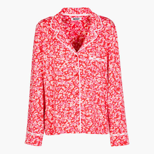 Rotes DKNY Pyjamashirt mit Blumenmuster, Vorderansicht.