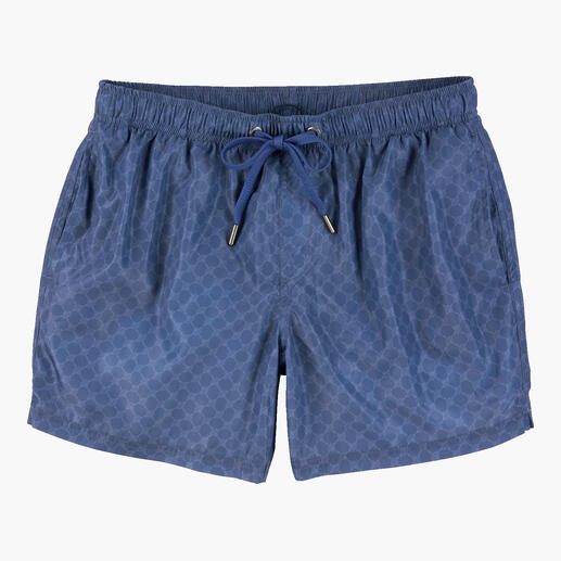 Badeshorts in Marineblau mit Muster und Kordelzug.
