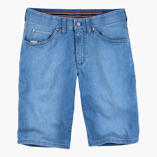 Coolmax-Jeans-Shorts in Blau, Größe 48 auf weißem Hintergrund.