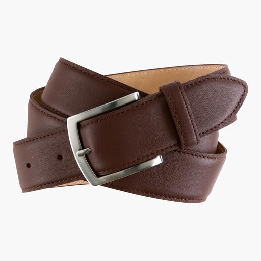 Luxusledergürtel in Kastanienfarbe mit schmalem Design.