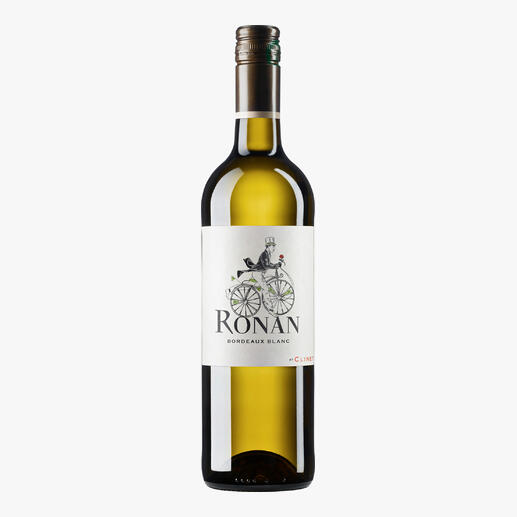 Flasche Ronan by Clinet Blanc 2024 mit feuchter Oberfläche.
