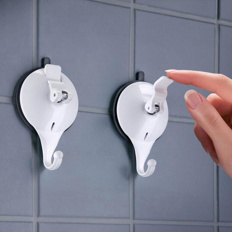 Vakuumhaken „Supergrip“, praktisch zur Anbringung von Handtüchern in der Dusche.