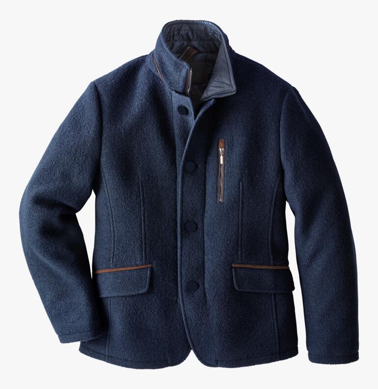 Dunkelblaues Wollwalk-Sakko, offen getragen.