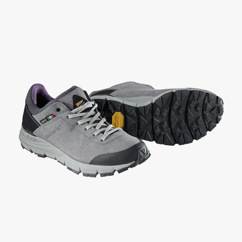 Graue Zamberlan®-Sneaker Stroll GTX mit rutschfester Sohle.