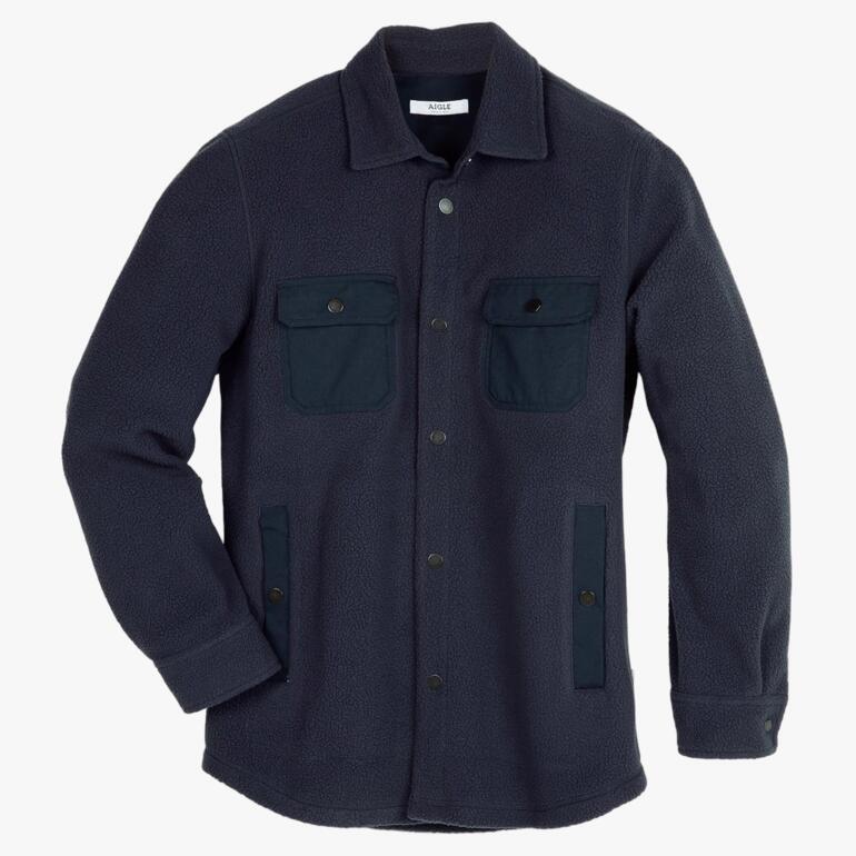 Aigle Teddy-Fleece-Overshirt in Navy, frontal sichtbar, mit Taschen.