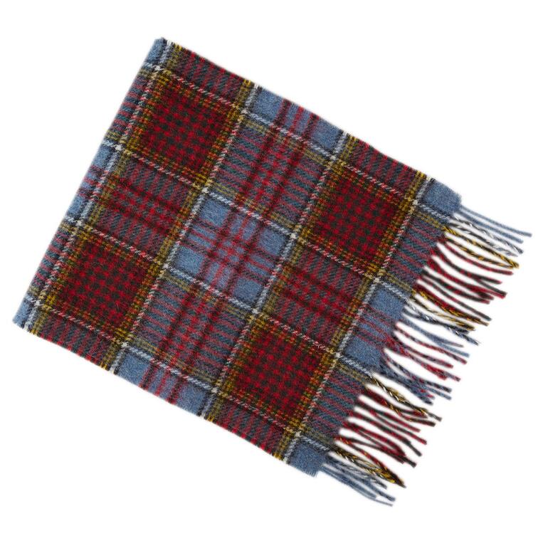 Moon Karo-Tweed-Schal, Blau/Rot Blaue und rote Karo-Tweed-Schal von Moon, gefaltet.