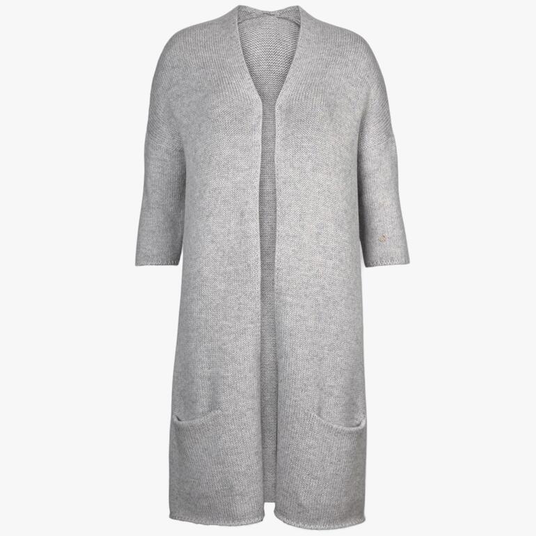 Vorderansicht des neyo Nepal-Cardigans ohne Muster.