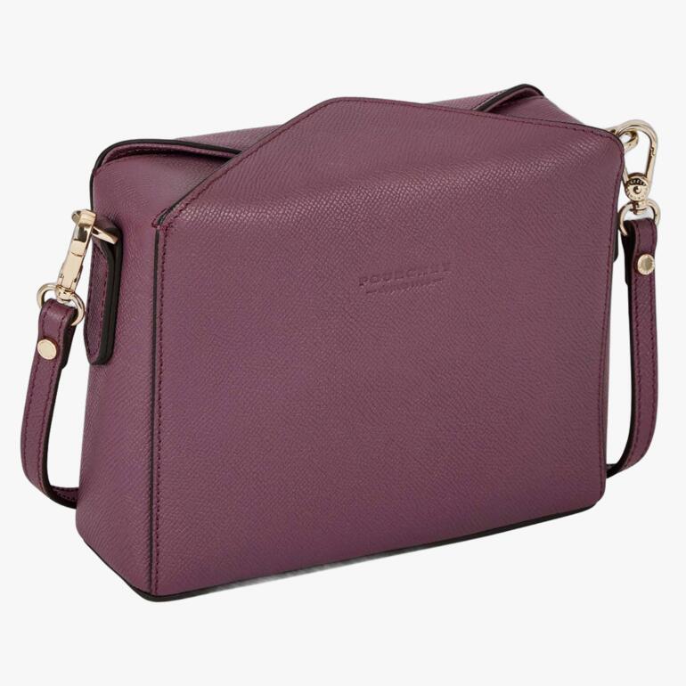 Lila Pourchet Paris Boxy-Bag in halbseitiger Ansicht.
