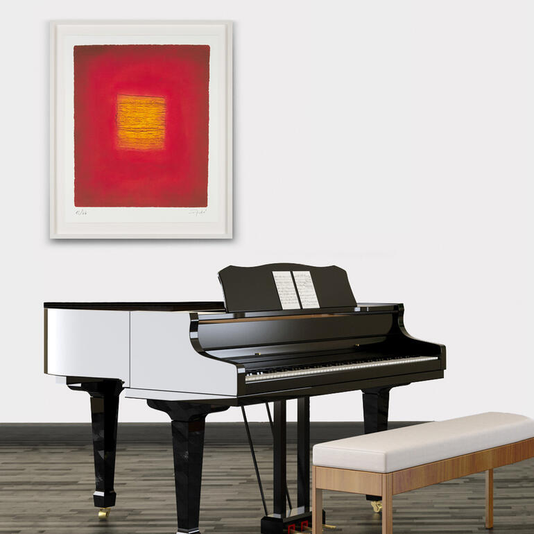 Farbige Präsenz für ein stilvolles Ambiente. Klavierraum mit dem Kunstwerk 'Prolog 51' von André Schweers an der Wand.